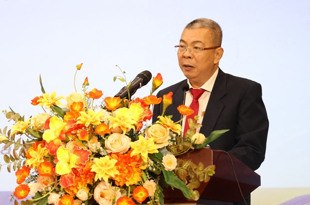 Tổng Gi&aacute;m đốc EVNHCMC Nguyễn Văn Thanh ph&aacute;t biểu&nbsp;&ocirc;n lại chặng đường truyền thống 50 năm x&acirc;y dựng v&agrave; ph&aacute;t triển của EVNHCMC