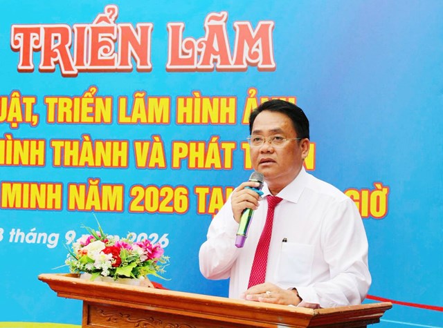 &Ocirc;ng Kha Văn Phước, Ph&oacute; B&iacute; thư Thường trực Đảng ủy x&atilde; Cần Giờ ph&aacute;t biểu tại lễ khai mạc&nbsp;Tuyến đường nghệ thuật v&agrave; kh&ocirc;ng gian trưng b&agrave;y h&igrave;nh ảnh, hiện vật giới thiệu qu&aacute; tr&igrave;nh h&igrave;nh th&agrave;nh, ph&aacute;t triển văn h&oacute;a &ndash; lịch sử Cần Giờ