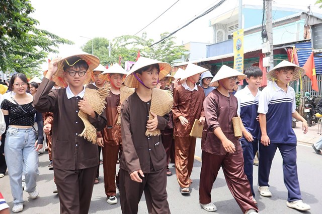 Ngư dân Cần Giờ và ước vọng mùa biển bội thu - Ảnh 9