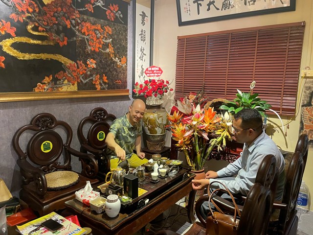Hương tr&#224; v&#224; hồn phố: Thư Tr&#224; Qu&#225;n v&#224; h&#224;nh tr&#236;nh &quot;thắp s&#225;ng&quot; gi&#225; trị văn h&#243;a từ nh&#224; tập thể - Ảnh 12