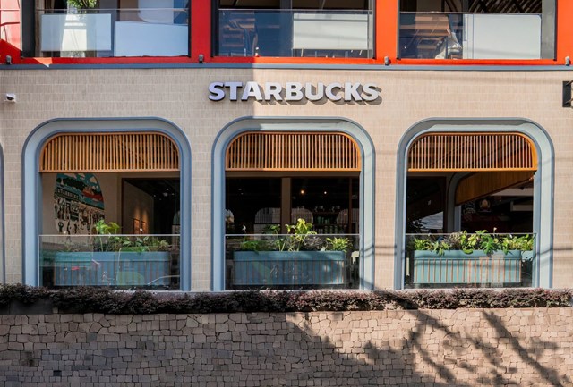 Starbucks thử nghiệm phân khúc trà sữa để mở rộng thị phần tại Việt Nam - Ảnh 2