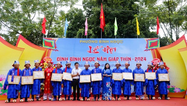 Quảng Ninh: Tưng bừng khai hội đ&#236;nh Tr&#224; Cổ 2024  - Ảnh 4