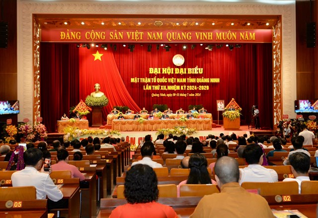 Quang cảnh Hội Nghị