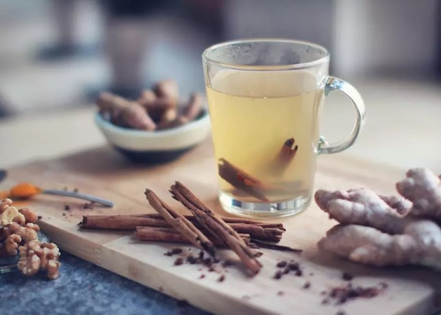 Lợi &#237;ch của việc uống tr&#224; gừng quế mỗi ng&#224;y - Ảnh 1
