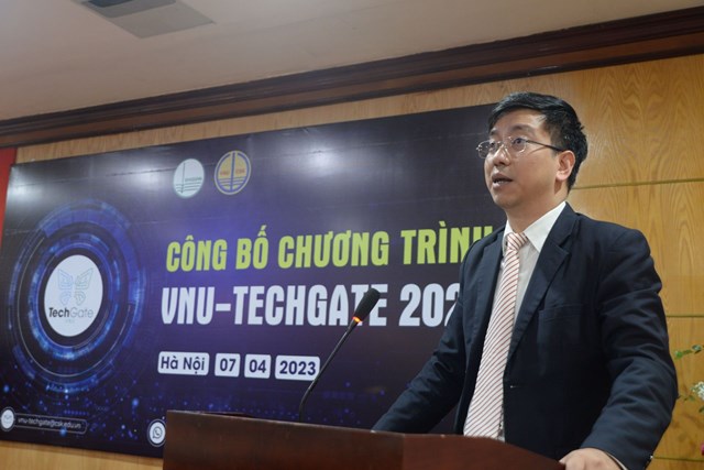 PGS.TS Trương Ngọc Kiểm, Gi&aacute;m đốc Trung t&acirc;m CSK c&ocirc;ng bố chương tr&igrave;nh VNU - TechGate 2023&nbsp;