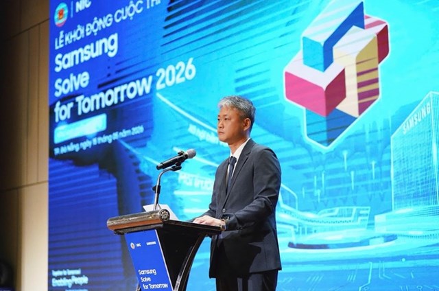 &Ocirc;ng Noh Seung Woo, Gi&aacute;m đốc Tr&aacute;ch nhiệm x&atilde; hội Samsung Việt Nam ph&aacute;t biểu tại sự kiện
