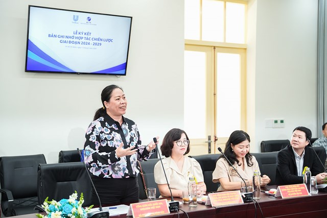 Bà Nguyễn Thị Bích Vân, Tổng Giám đốc Quốc gia Unilever Việt Nam chia sẻ về định hướng của Unilever Việt Nam  