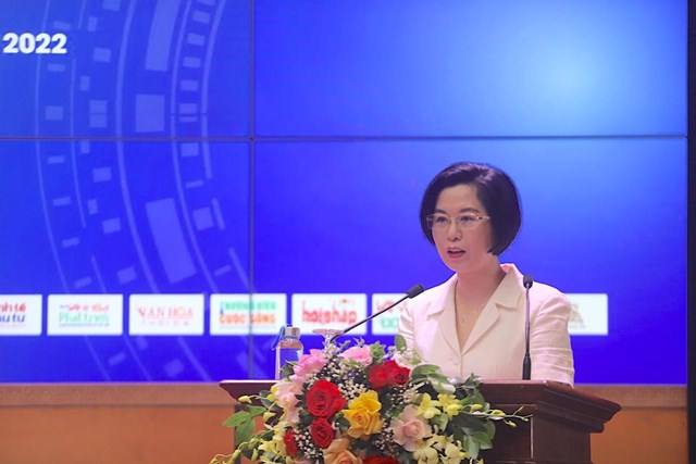 B&agrave; Vi Thanh Ho&agrave;i, Ph&oacute; Cục trưởng Văn h&oacute;a cơ sở, Bộ Văn h&oacute;a, Thể thao v&agrave; Du lịch ph&aacute;t biểu tại buổi gặp gỡ b&aacute;o ch&iacute;