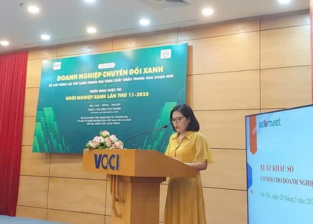 Gi&aacute;m đốc Trung t&acirc;m Hỗ trợ doanh nghiệp nhỏ v&agrave; vừa (VCCI) Trần Thị Thanh T&acirc;m chia sẻ tạ hội thảo. &nbsp;