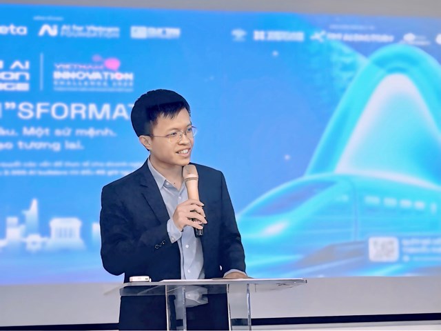 &nbsp;&Ocirc;ng Nguyễn Kh&aacute;nh Linh, đại diện Trung t&acirc;m Đổi mới s&aacute;ng tạo Quốc gia NIC th&ocirc;ng tin về chương tr&igrave;nh. &nbsp;