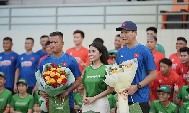 Tiếp sức cho c&#225;c Đội tuyển B&#243;ng đ&#225; Quốc gia Việt Nam  - Ảnh 1