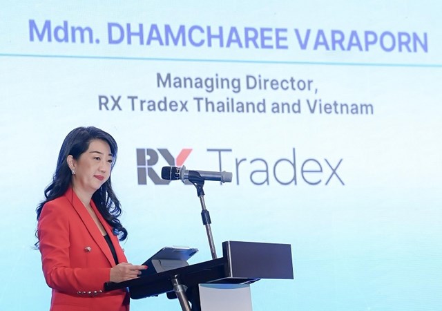 B&agrave; Dhamcharee Varaporn - Tổng Gi&aacute;m đốc RX Tradex Th&aacute;i Lan v&agrave; Việt Nam &nbsp;