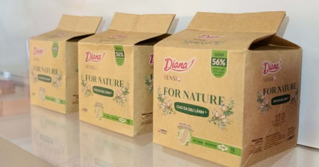 Sản phẩm Diana Sensi For Nature phi&ecirc;n bản giới hạn được b&agrave;y b&aacute;n tại c&aacute;c hệ thống si&ecirc;u thị Aeon, Big C, Co.opmart, trang thương mại điện tử... từ th&aacute;ng 6 &nbsp;