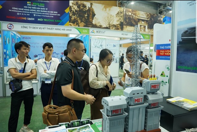 Doanh nghiệp giới thiệu sản phẩm c&ocirc;ng nghệ - m&ocirc;i trường tại ENTECH H&agrave; Nội 2023 &nbsp;