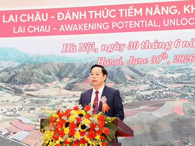 &Ocirc;ng H&agrave; Quang Trung, Ph&oacute; B&iacute; thư Tỉnh ủy, Chủ tịch UBND tỉnh Lai Ch&acirc;u, ph&aacute;t biểu khai mạc Hội nghị.
