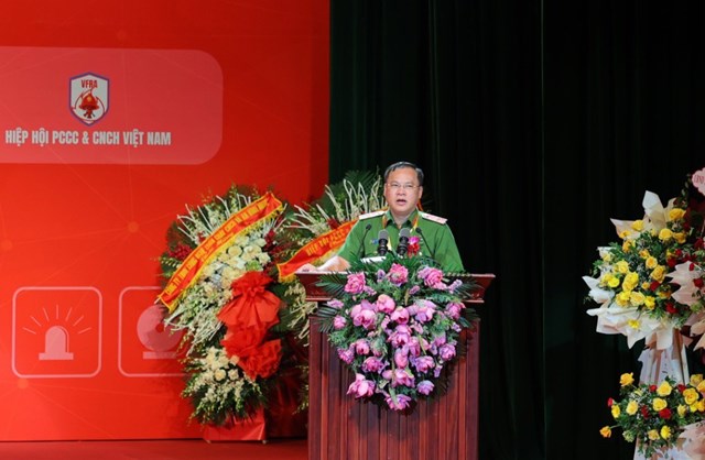 Thiếu tướng Nguyễn Văn Long, Thứ trưởng Bộ C&ocirc;ng an ph&aacute;t biểu tại buổi khai mạc triển l&atilde;m &nbsp;