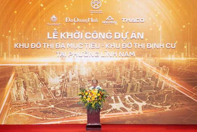 &Ocirc;ng Trần Đăng Khoa, Chủ tịch C&ocirc;ng ty CP Tập đo&agrave;n Tương lai s&ocirc;ng Hồng ph&aacute;t biểu tại lễ khởi c&ocirc;ng