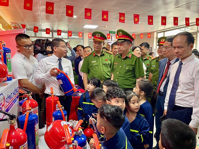 C&ocirc;ng ty Cổ phần Sản xuất Thiết bị PCCC Th&aacute;i Dương kh&ocirc;ng chỉ cung cấp thiết bị chất lượng cao m&agrave; c&ograve;n đ&oacute;ng vai tr&ograve; quan trọng trong việc n&acirc;ng cao nhận thức cộng đồng &nbsp;