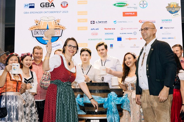 Lễ hội &ldquo;GBA Oktoberfest&rdquo; năm 2023 thu h&uacute;t hơn 10.500 kh&aacute;ch tham dự, ti&ecirc;u thụ hơn 20.000 l&iacute;t bia &nbsp;