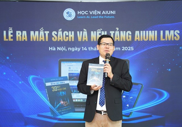 &Ocirc;ng Nguyễn Đức Long - Đồng s&aacute;ng lập v&agrave; Gi&aacute;m đốc Học viện AIUni &nbsp;