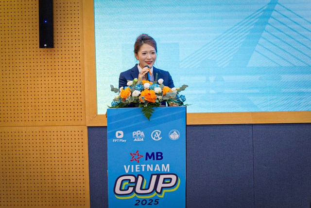 B&agrave; Nguyễn Thị Việt Nga - Gi&aacute;m đốc Marketing Ng&acirc;n h&agrave;ng TMCP Qu&acirc;n đội ph&aacute;t biểu tại sự kiện (Ảnh: BTC). &nbsp;