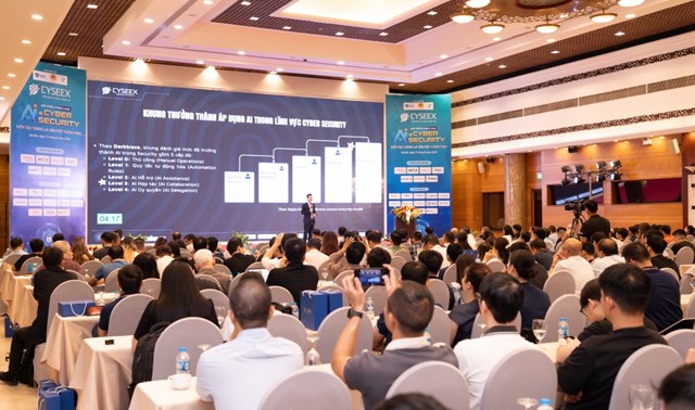 To&agrave;n cảnh hội thảo