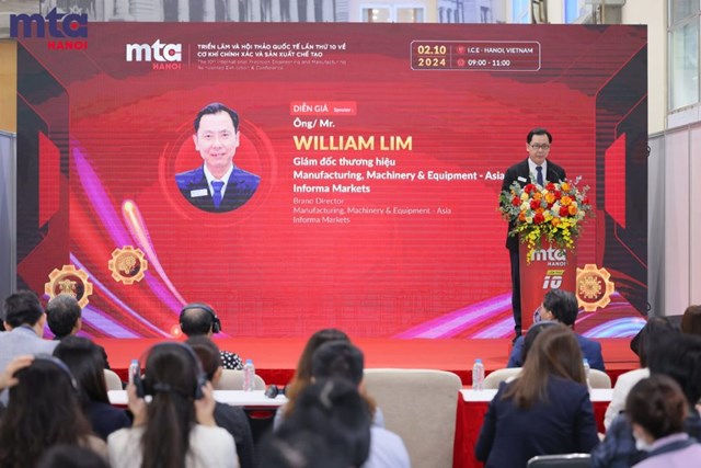 &Ocirc;ng William Lim &ndash; Gi&aacute;m đốc thương hiệu Informa Markets Việt Nam ph&aacute;t biểu khai mạc triển l&atilde;m MTA Hanoi 2024