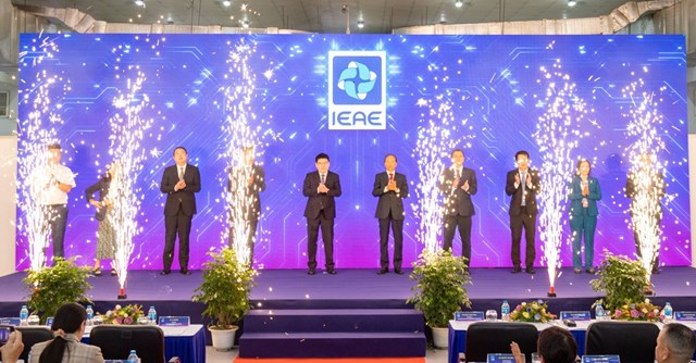 Lễ khai mạc Triển lãm Quốc tế Điện tử và Thiết bị thông minh Việt Nam 2025 (IEAE 2025)  