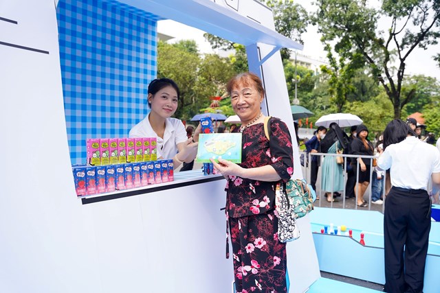 S&#244;i động lễ hội I Like It Korea Milk - Ảnh 3