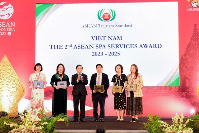 Sen T&#224;i Thu nhận giải thưởng Du lịch ASEAN 2023 hạng mục “Dịch vụ Spa ASEAN lần thứ 2” - Ảnh 1