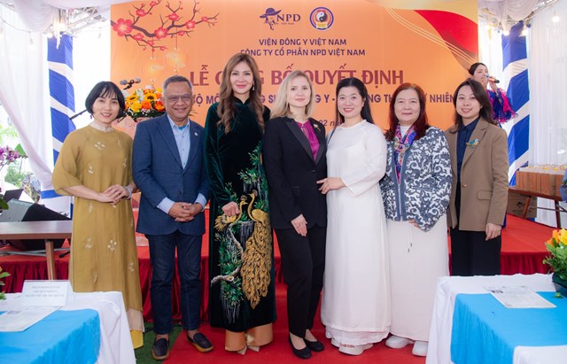 Dấu mốc mới trong đào tạo Đông y: Bổ nhiệm phụ trách Bộ môn Dưỡng sinh - Ăn uống thuận tự nhiên - Ảnh 1