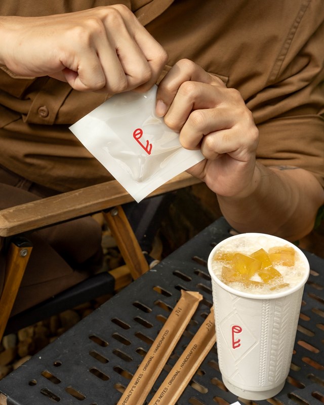 Cơn sốt “t&#250;i m&#249;” lan sang ng&#224;nh F&amp;B: Tr&#224;o lưu k&#237;ch th&#237;ch tr&#237; t&#242; m&#242; v&#224; tăng doanh số - Ảnh 2