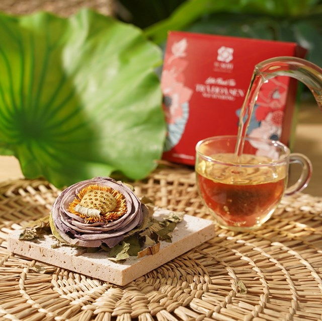 Trà sen: Sự tỉ mỉ trong quy trình ướp hương thủ công - Ảnh 2