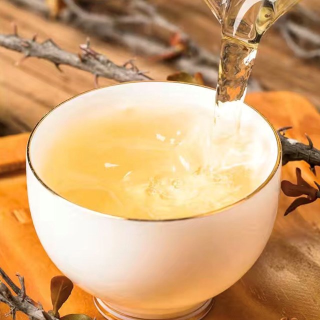 Bạch Hào Ngân Châm: Từ lớp lông tuyết đến tinh hoa dòng trà trắng  - Ảnh 2