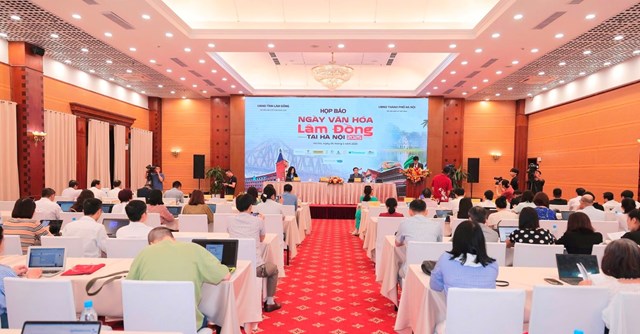 To&agrave;n cảnh sự kiện&nbsp;