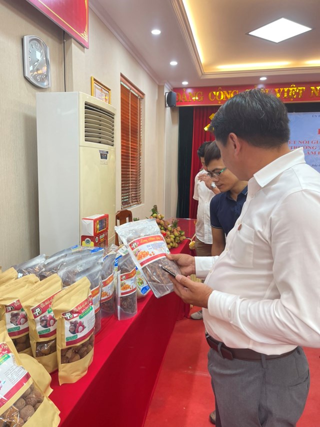 Hội nghị kết nối giao thương mở rộng thị trường ti&#234;u thụ sản phẩm tỉnh L&#226;m Đồng v&#224; Bắc Giang - Ảnh 1