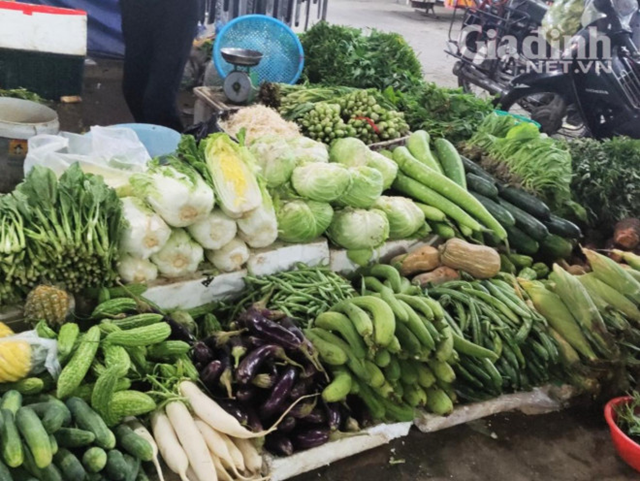 Bản tin Ti&#234;u d&#249;ng 30/5:&#160;Ảnh hưởng mưa lớn k&#233;o d&#224;i, gi&#225; rau xanh tăng đột ngột - Ảnh 3