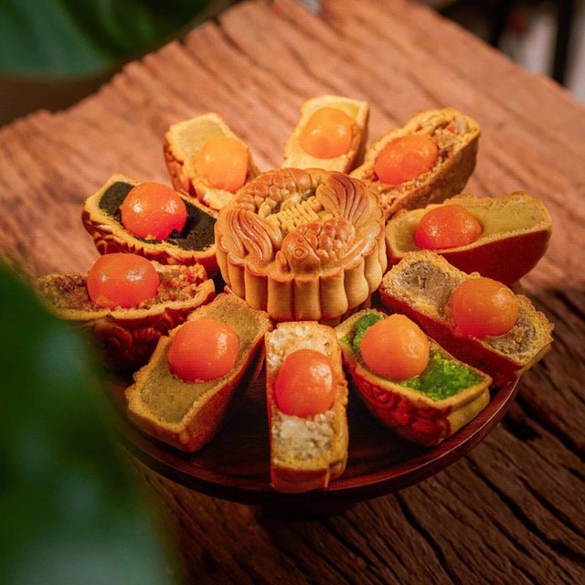 Thị trường bánh Trung thu sớm sôi động với loạt vị mới - Ảnh 2