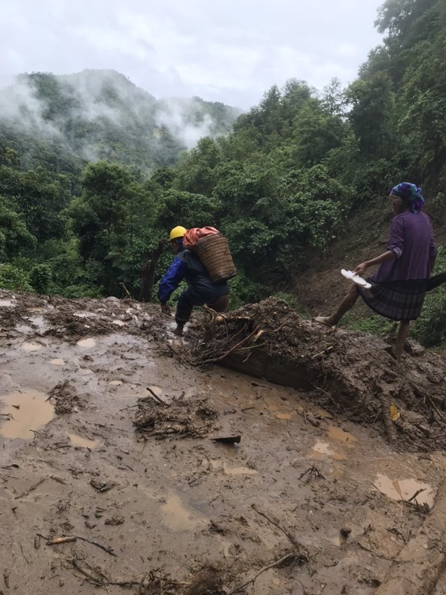 8.484 kh&#225;ch h&#224;ng ở T&#226;y Bắc bị gi&#225;n đoạn cấp điện do mưa gi&#244;ng, sạt lở, lũ qu&#233;t - Ảnh 1