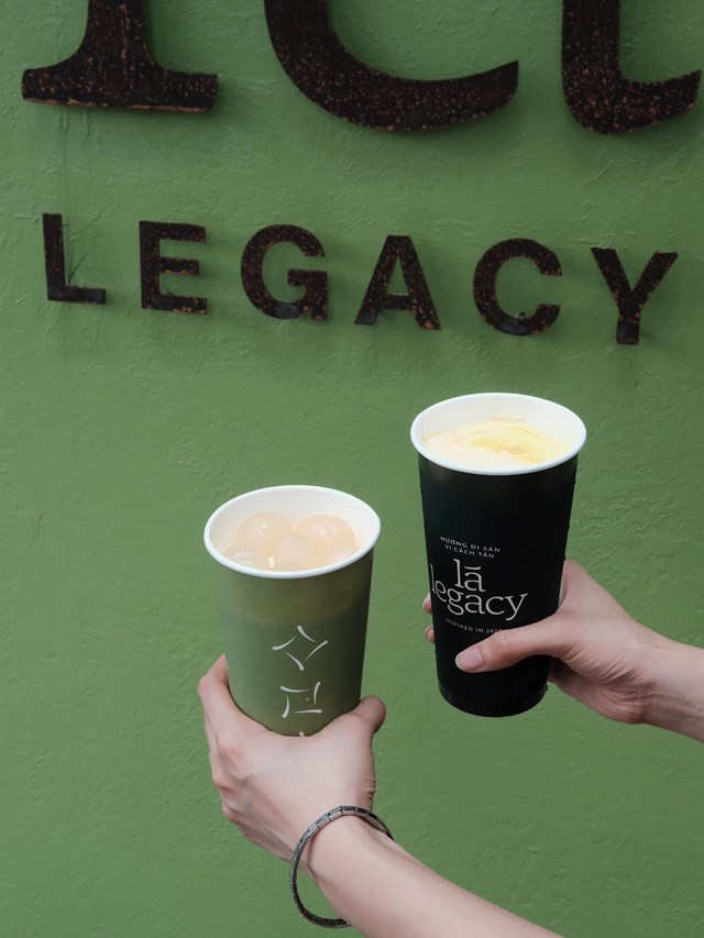 L&#225; Legacy - Qu&#225;n tr&#224; sữa “qua &#244; cửa” lắc chu&#244;ng gọi m&#243;n giữa l&#242;ng H&#224; Nội - Ảnh 3