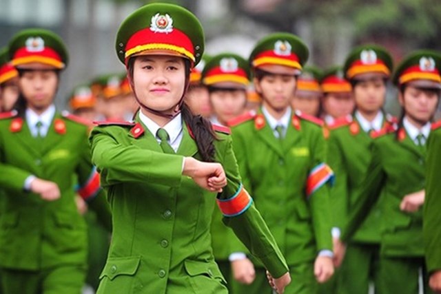 Kỷ niệm 80 năm Ng&#224;y truyền thống lực lượng CAND (19/8/1945 – 19/8/2025): Dấu ấn từ “những b&#224;n ch&#226;n lặng lẽ” - Ảnh 1