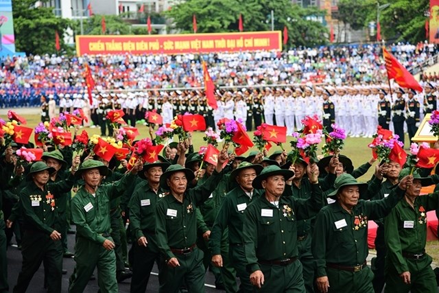 &#212;n lại lịch sử để thấu hiểu gi&#225; trị của h&#242;a b&#236;nh  - Ảnh 1