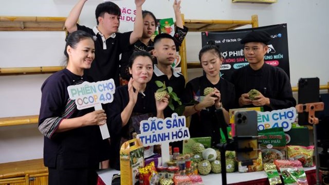 Đưa sản phẩm OCOP l&#234;n s&#224;n thương mại điện tử - Ảnh 1