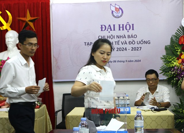 Đại hội Chi hội Nh&#224; b&#225;o Tạp ch&#237; Kinh tế v&#224; Đồ uống nhiệm kỳ 2024 - 2027 - Ảnh 2