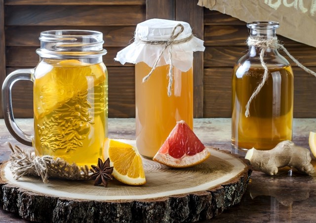 Kombucha – “Tr&#224; sống” l&#234;n men chinh phục người theo lối sống xanh - Ảnh 1