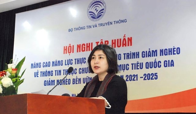 B&agrave; Nguyễn Minh Hằng &ndash; Ph&oacute; Vụ trưởng Vụ Ph&aacute;p chế, Bộ Th&ocirc;ng tin v&agrave; Truyền th&ocirc;ng