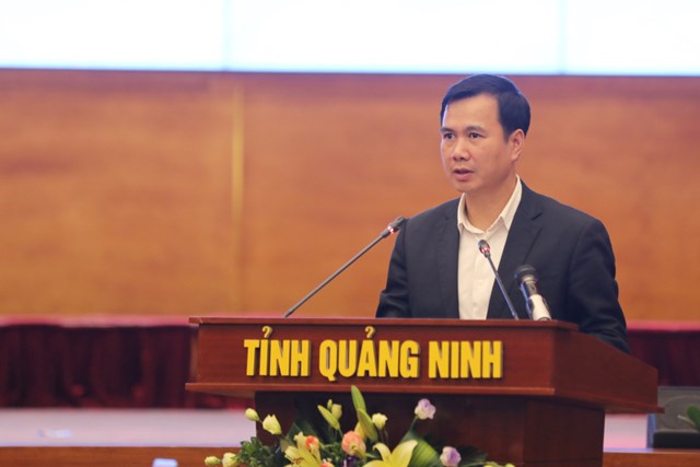 PGS.TS B&ugrave;i Thế Duy, Ủy vi&ecirc;n Dự khuyết Trung ương Đảng, Thứ trưởng Bộ Khoa học v&agrave; C&ocirc;ng nghệ tham luận tại hội thảo