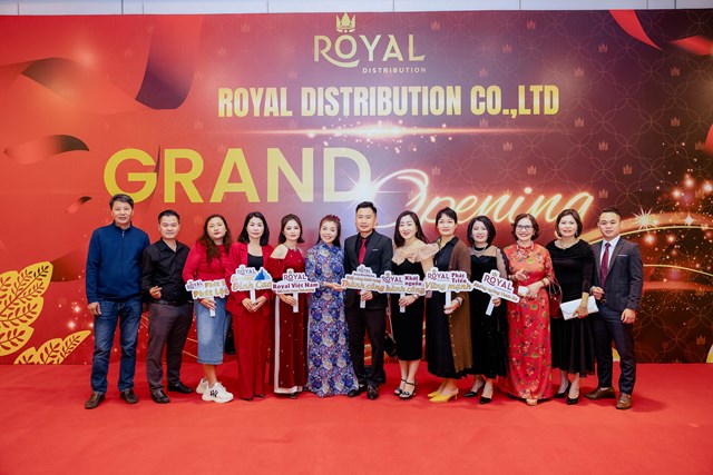 Royal Distribution: Hướng đến những sản phẩm chăm s&#243;c sức khỏe v&#224; sắc đẹp chất lượng cao cho cộng đồng  - Ảnh 7