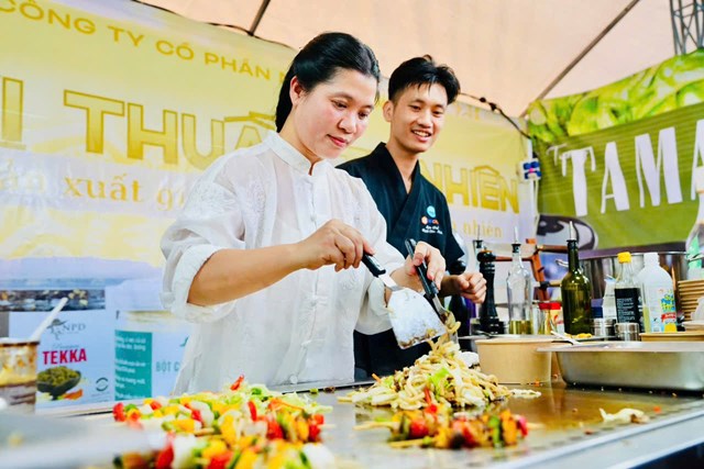 Sự kết hợp giữa NPD Việt Nam v&agrave; Minh MasterChef mang đến những m&oacute;n chay vừa ngon miệng vừa gi&agrave;u gi&aacute; trị dưỡng sinh
