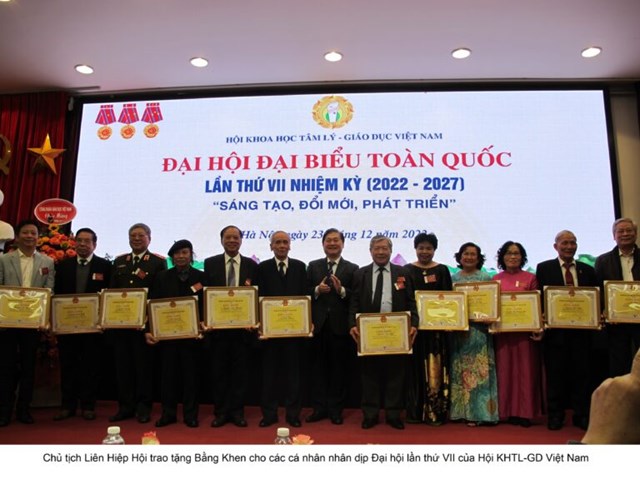 Đại hội Đại biểu to&#224;n quốc Hội Khoa học T&#226;m l&#253; – Gi&#225;o dục Việt Nam lần thứ VII th&#224;nh c&#244;ng tốt đẹp - Ảnh 4